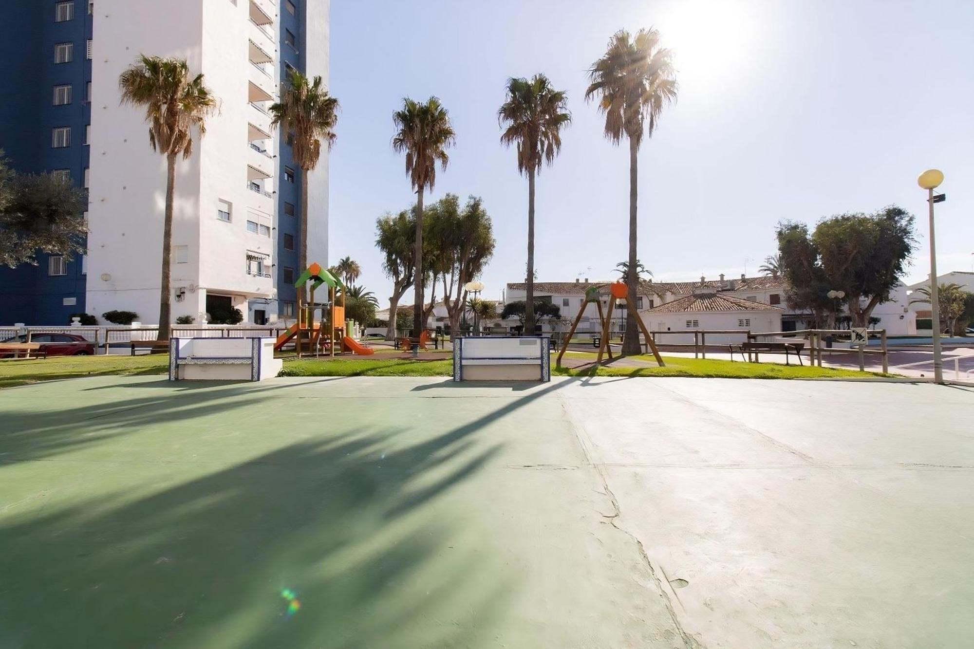Apartamento En Complejo Residencial Con Piscina Y Garaje A 100M Del Mar Las Canteras  Exterior photo